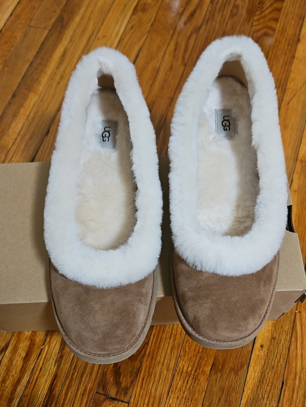 UGG Women’s Zora Ballet Flats